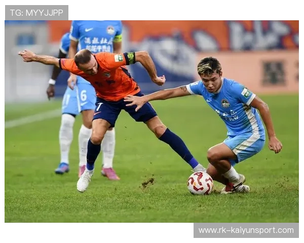 体育球队与其他俱乐部建立合作关系，体育俱乐部足球队